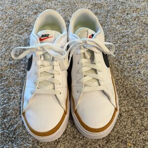 Women’s Nike Court Legacy Leather Shoes - Size 8.5